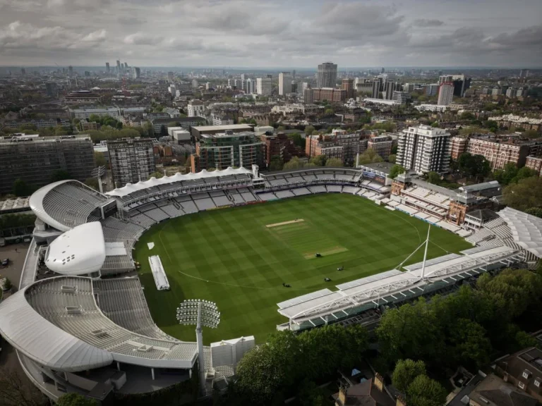 Lord’s Cricket Ground (London) 1